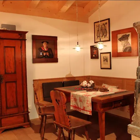 בקתה Banja צרמט